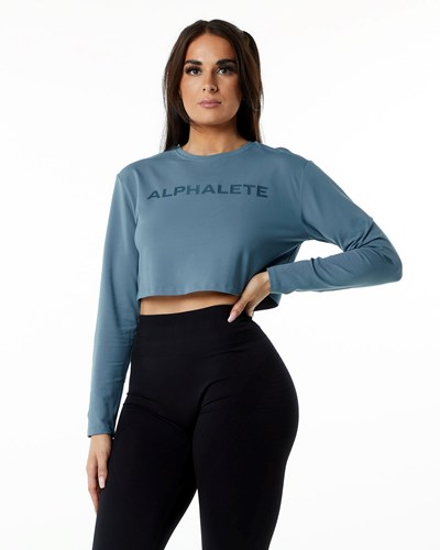 Atlantic Blue Alphalete Oversized Performance Long Sleeve Crop | AHLPGB248