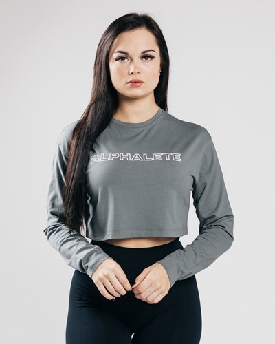 Concrete Alphalete Oversized Performance Long Sleeve Crop | TGBWSF351