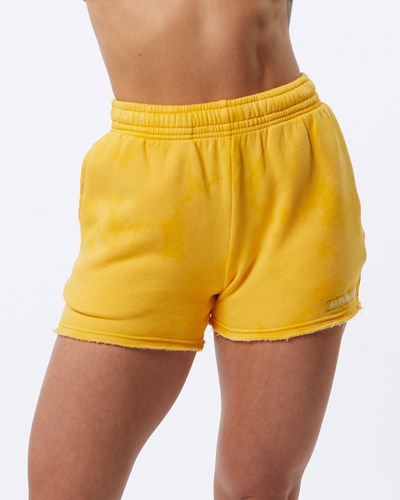 Honey Alphalete Washed 3.5" Fleece Short | YLQJWX012