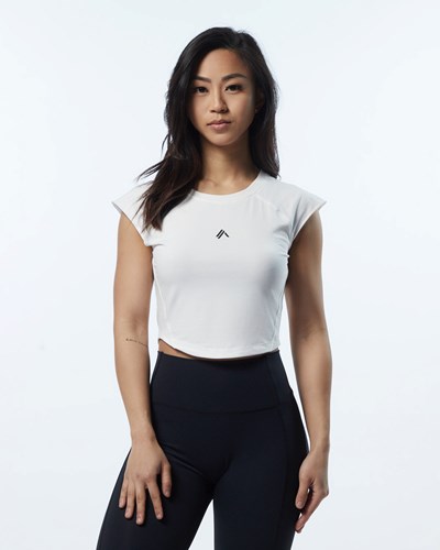 Resin Alphalete High Performance Short Sleeve Crop Tee | WXSMRT854