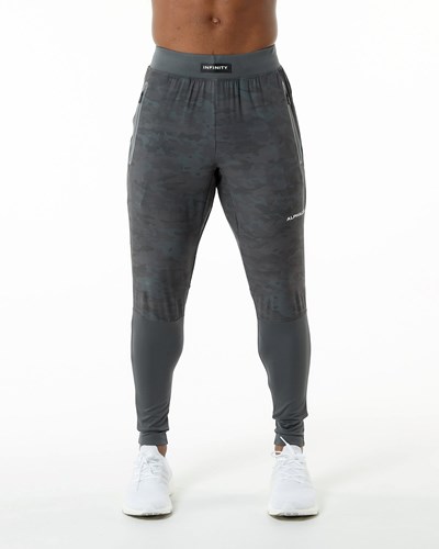 Terrain Alphalete Woven 4-Way Stretch 29" Pant | UNFCDV687