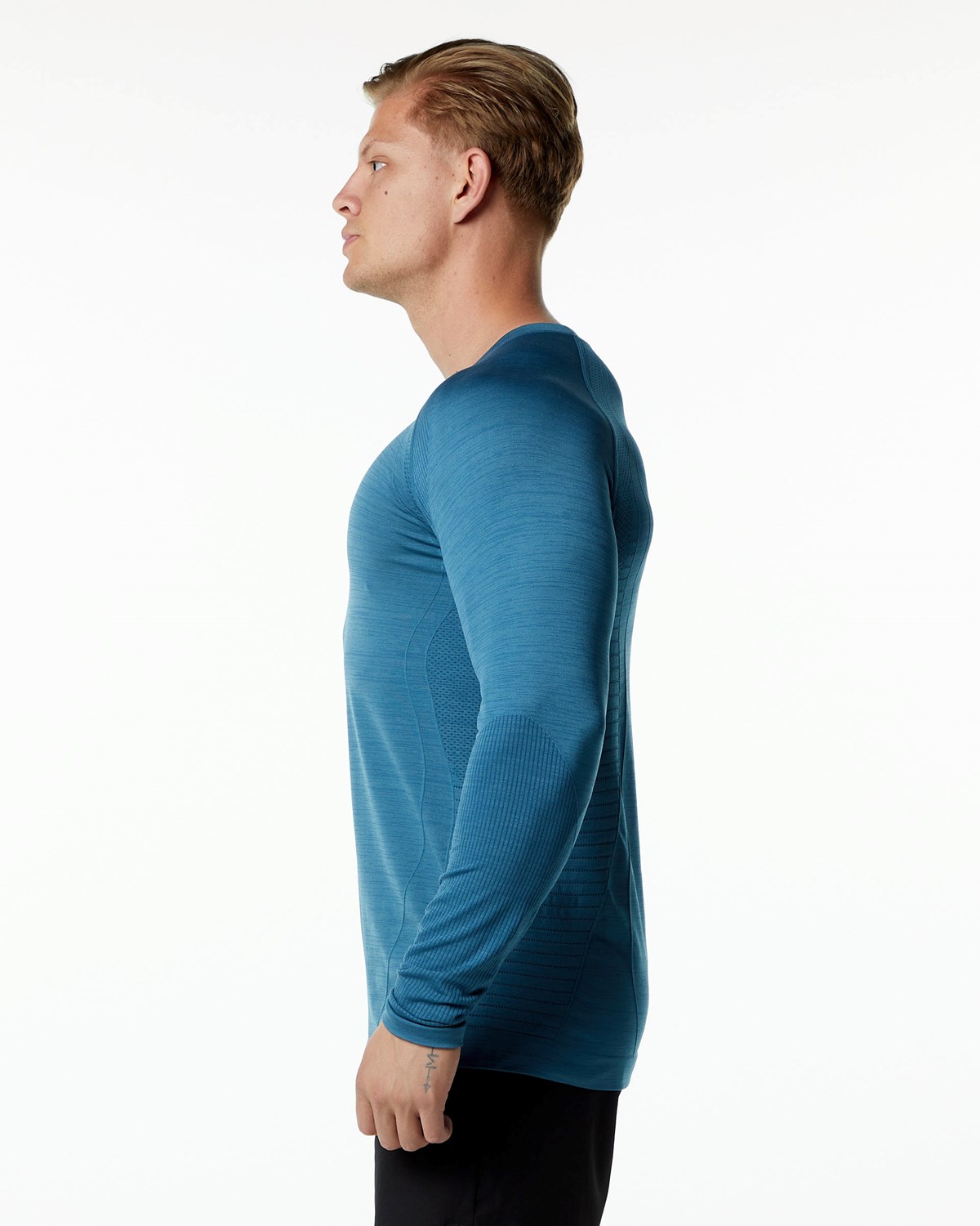 Atlantic Blue Alphalete High Performance Seamless Long Sleeve Tee | CAWSOL681