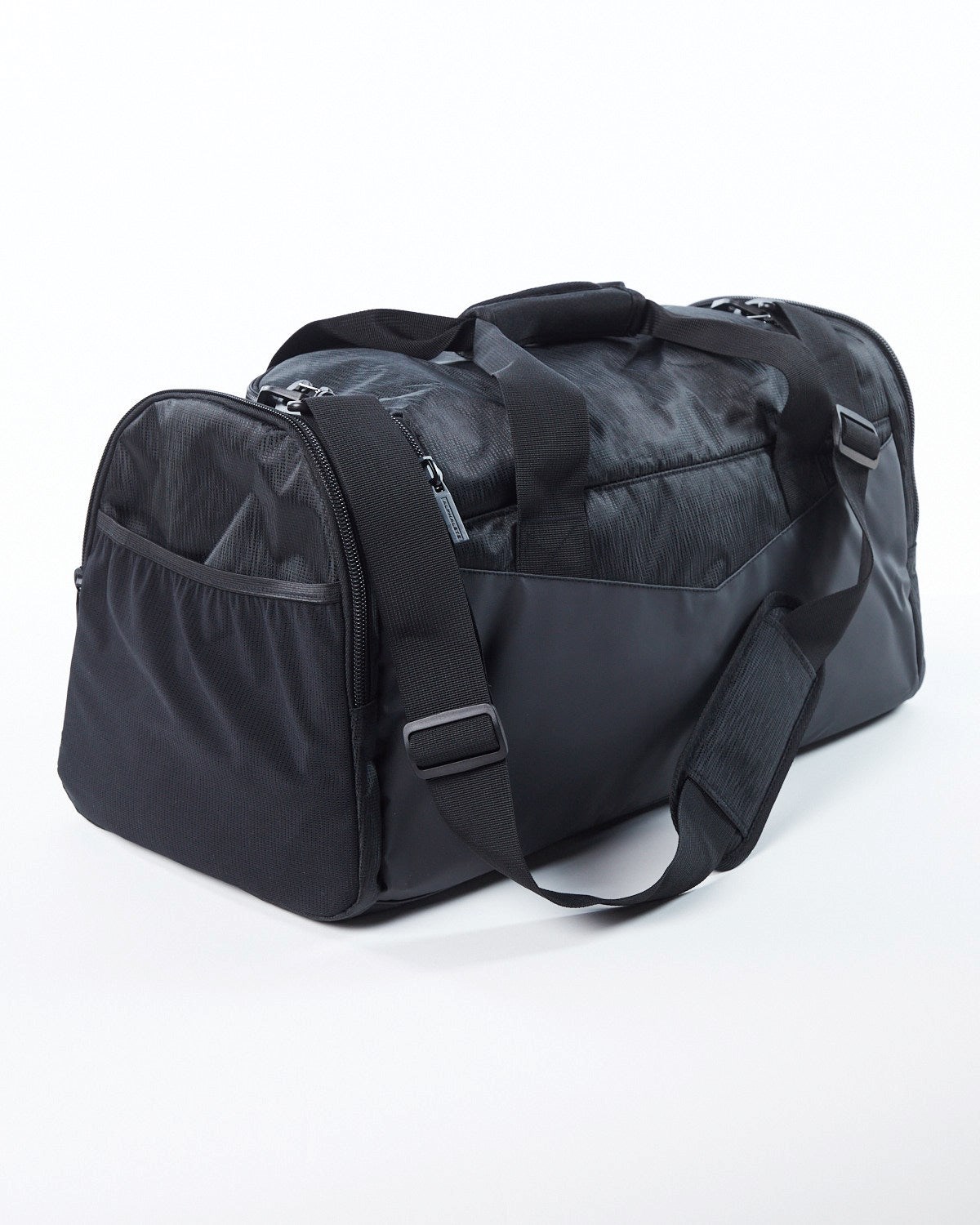 Black Alphalete Duffel Bag | WSHRFX301