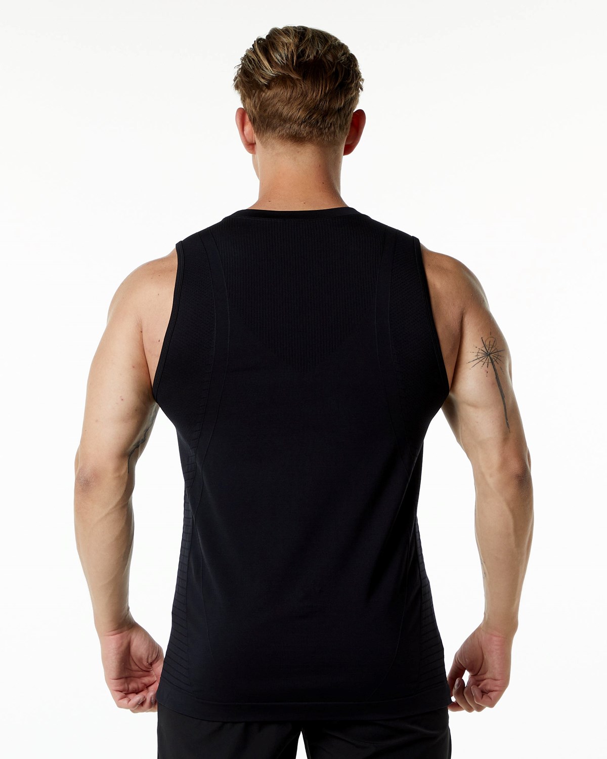 Black Alphalete High Performance Seamless Tank | DJRSHA145