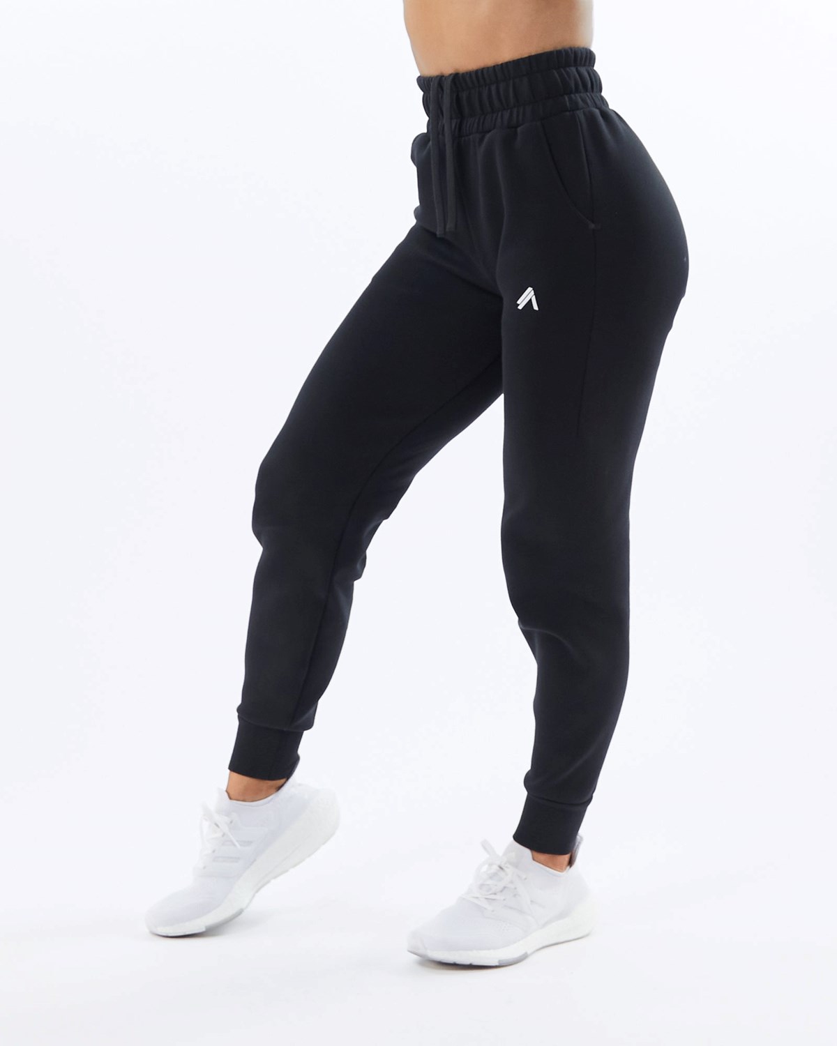 Black Alphalete Interlock Knit Cuffed Jogger | IEKYCZ150