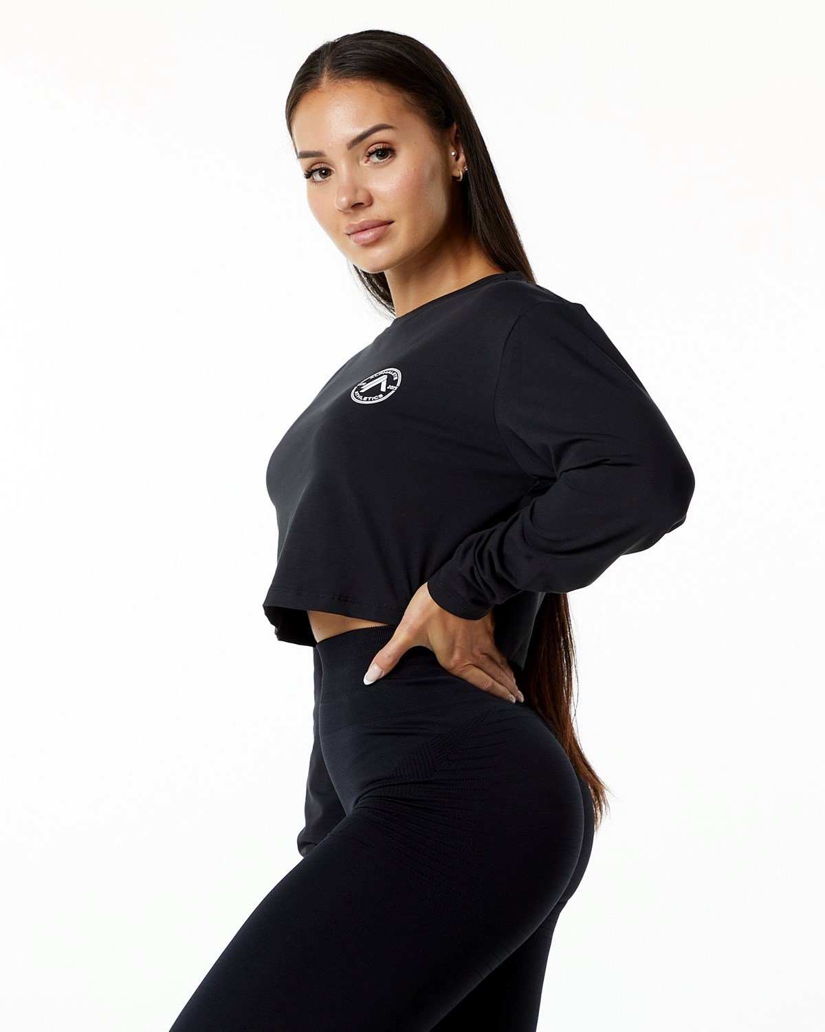 Black Alphalete Oversized Performance Long Sleeve Crop | WYXSVA860