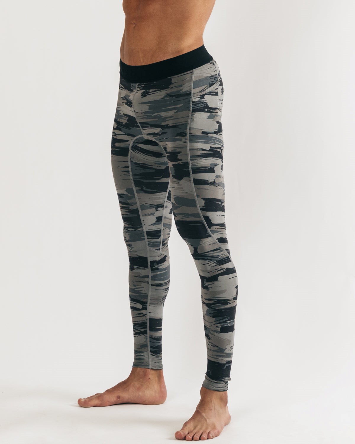 Black Camo Alphalete Performance High-Compression Training Tight | JQWIGP941