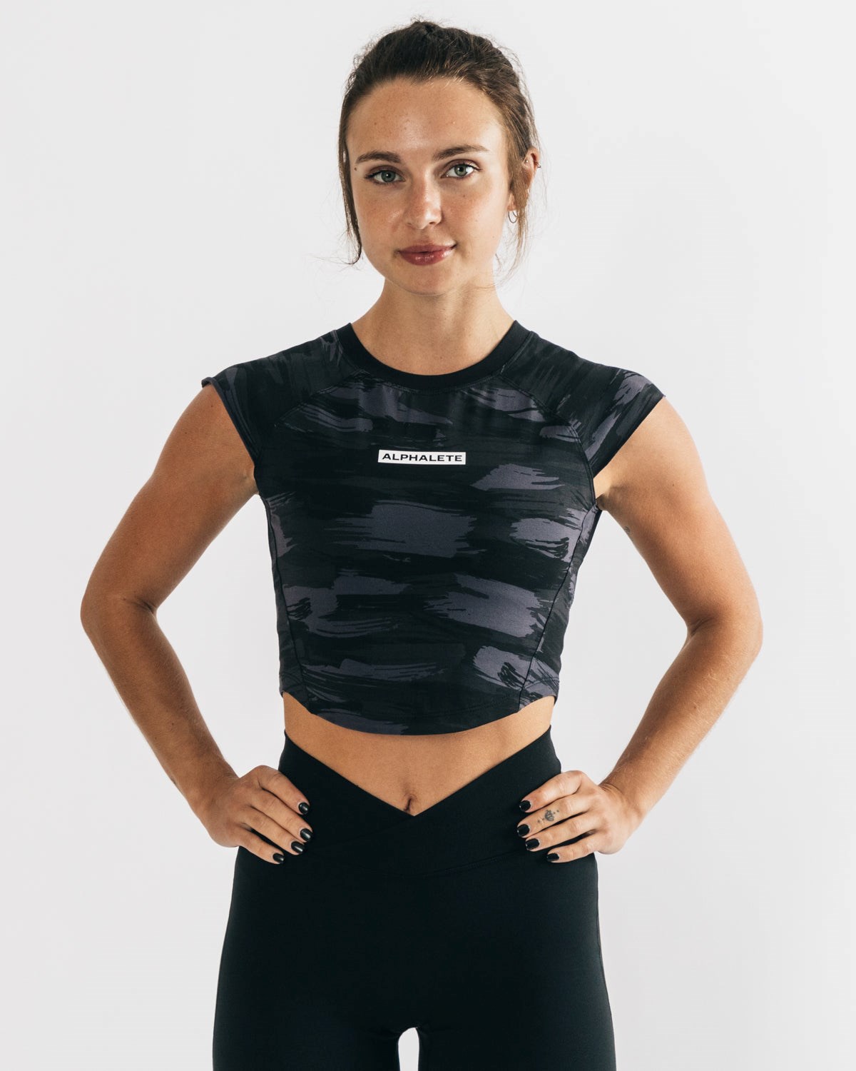 Black Canvas Camo Alphalete High Performance Short Sleeve Crop Tee | UPWFSR049