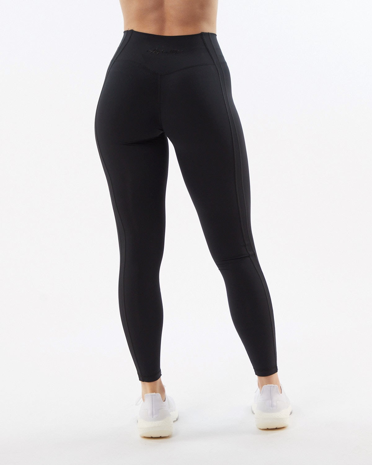 Blackout Alphalete High-Waisted Medium Compression 27.5