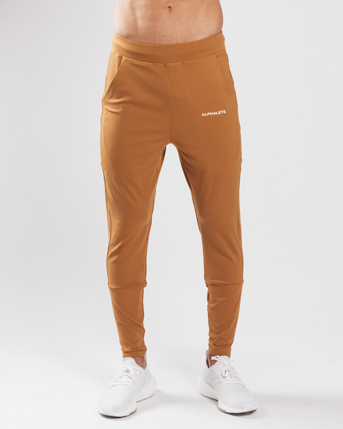 Camel Alphalete 4-Way Stretch Jogger | NMRJQF697