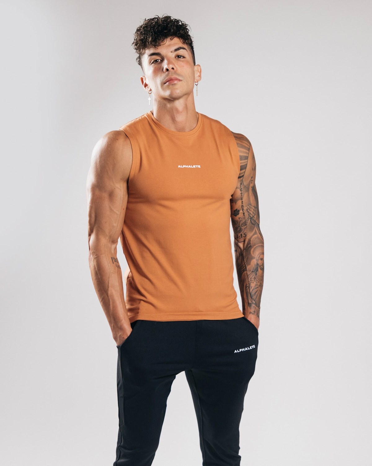 Clay Alphalete Fitted Performance Tank | AVQPYZ826