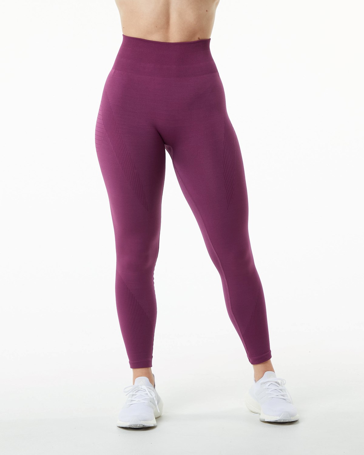 Grape Alphalete High Performance Seamless Legging | XBLAFY768