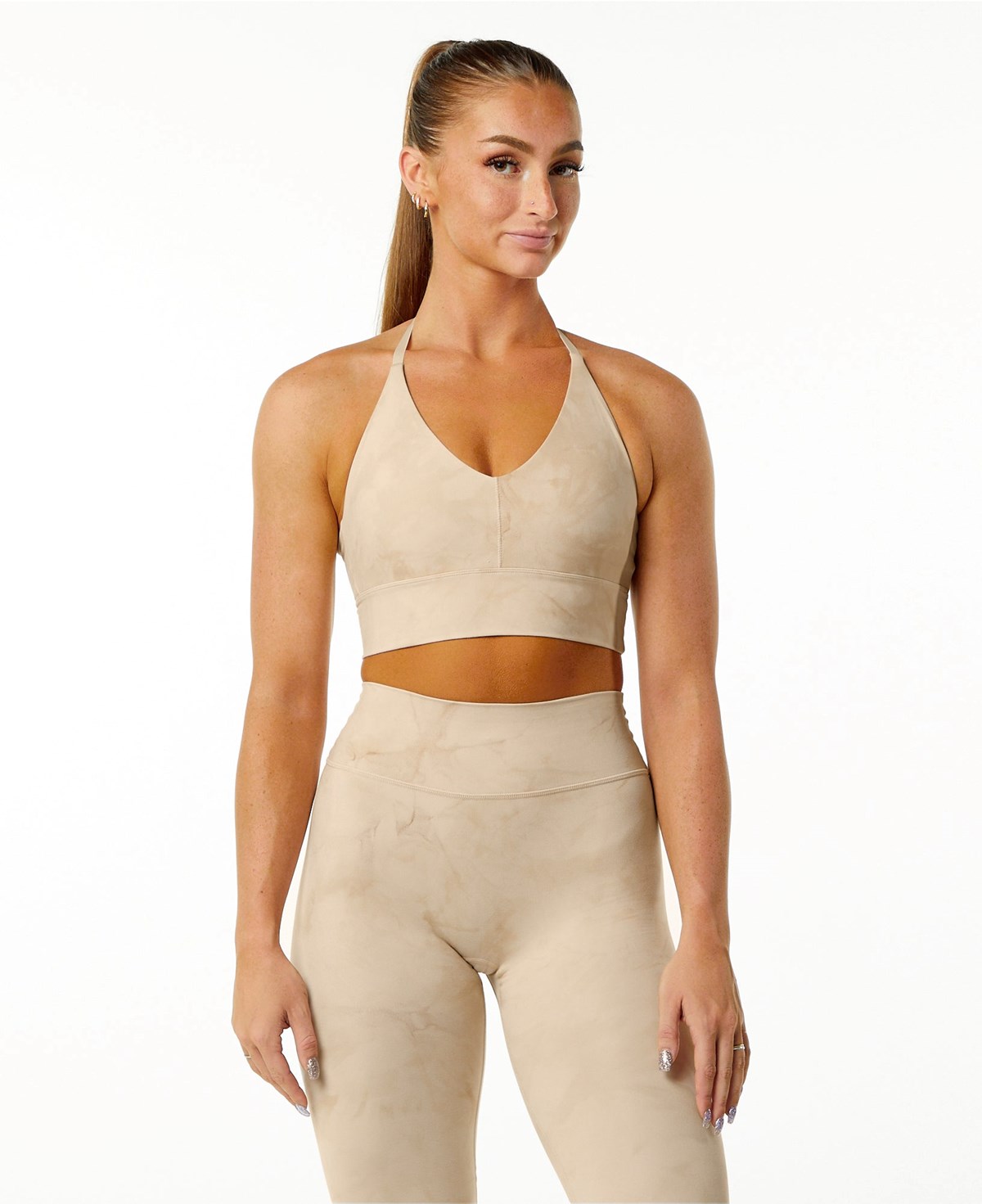 Hazelnut Alphalete Medium-Impact Luxury Sports Bra | ZIHQRJ520