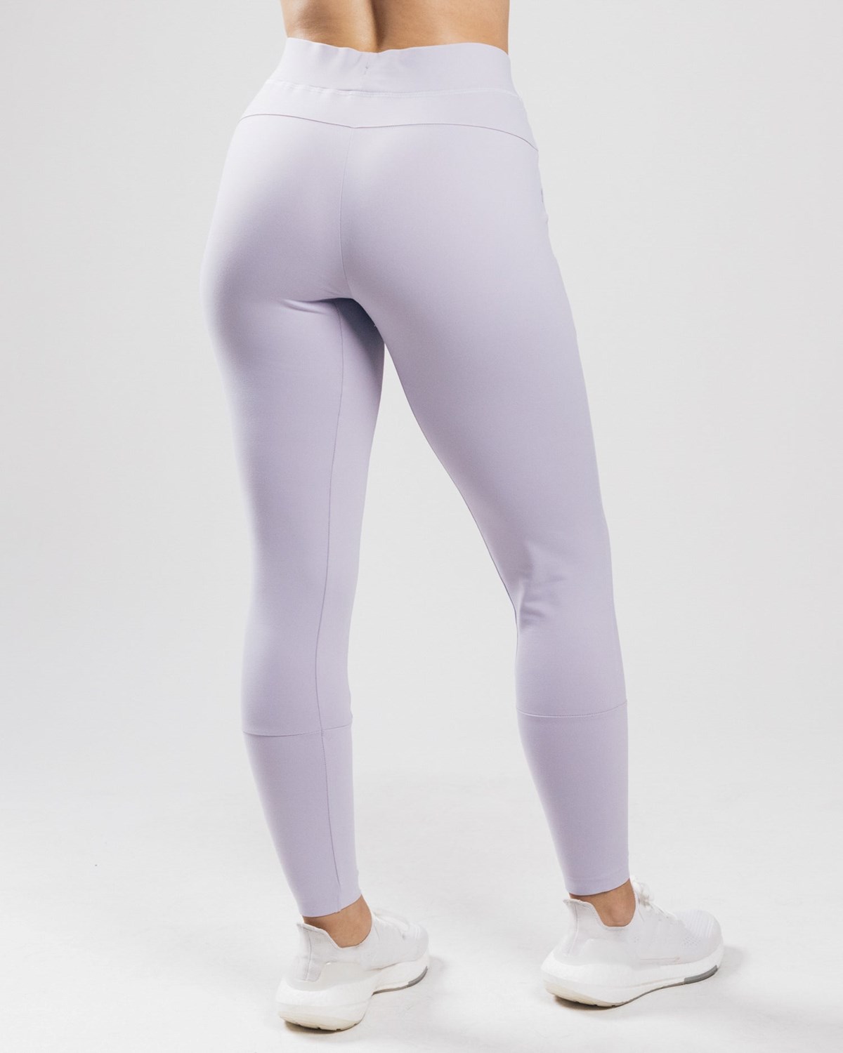 Lilac Haze Alphalete 4-Way Stretch Jogger | JBPTSG786