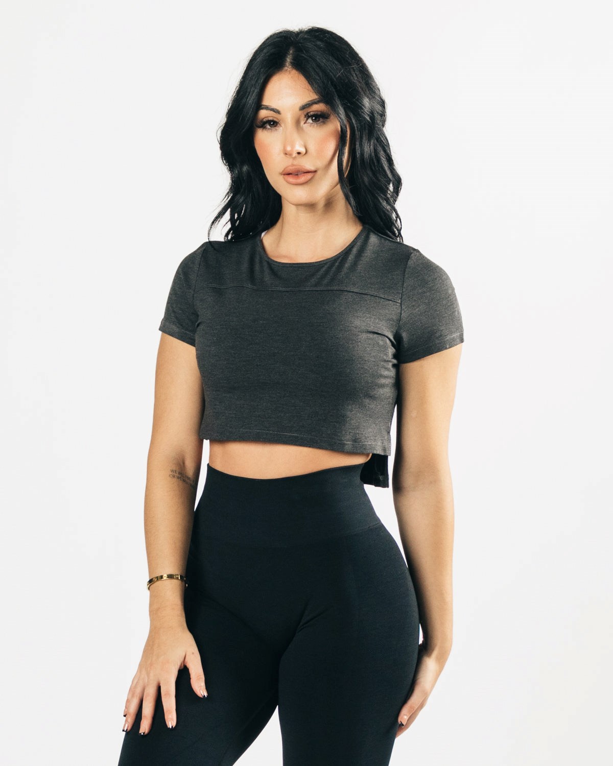 Marled Black Alphalete Cropped Premium Short Sleeve | HWMLDO821