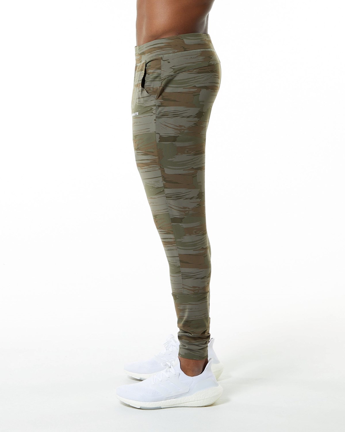 Olive Canvas Camo Alphalete 4-Way Stretch Jogger | XBZSIY057