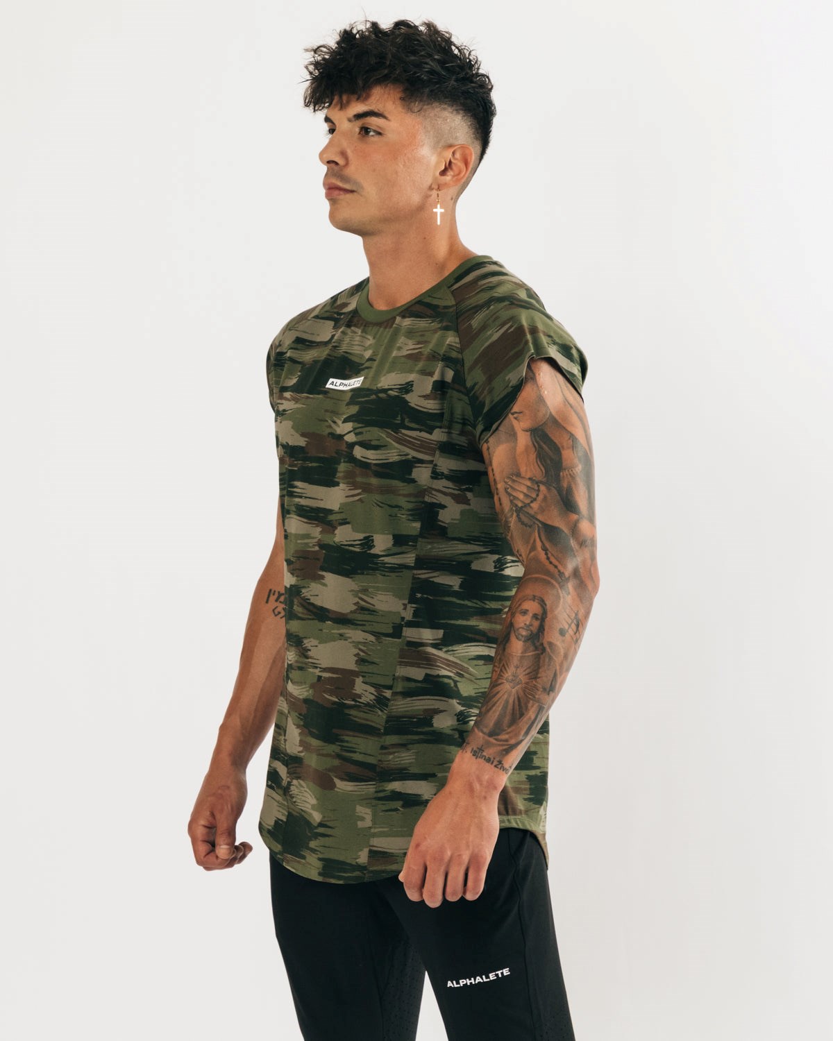 Olive Canvas Camo Alphalete High Performance Sleeveless Tee | VWHLXA145