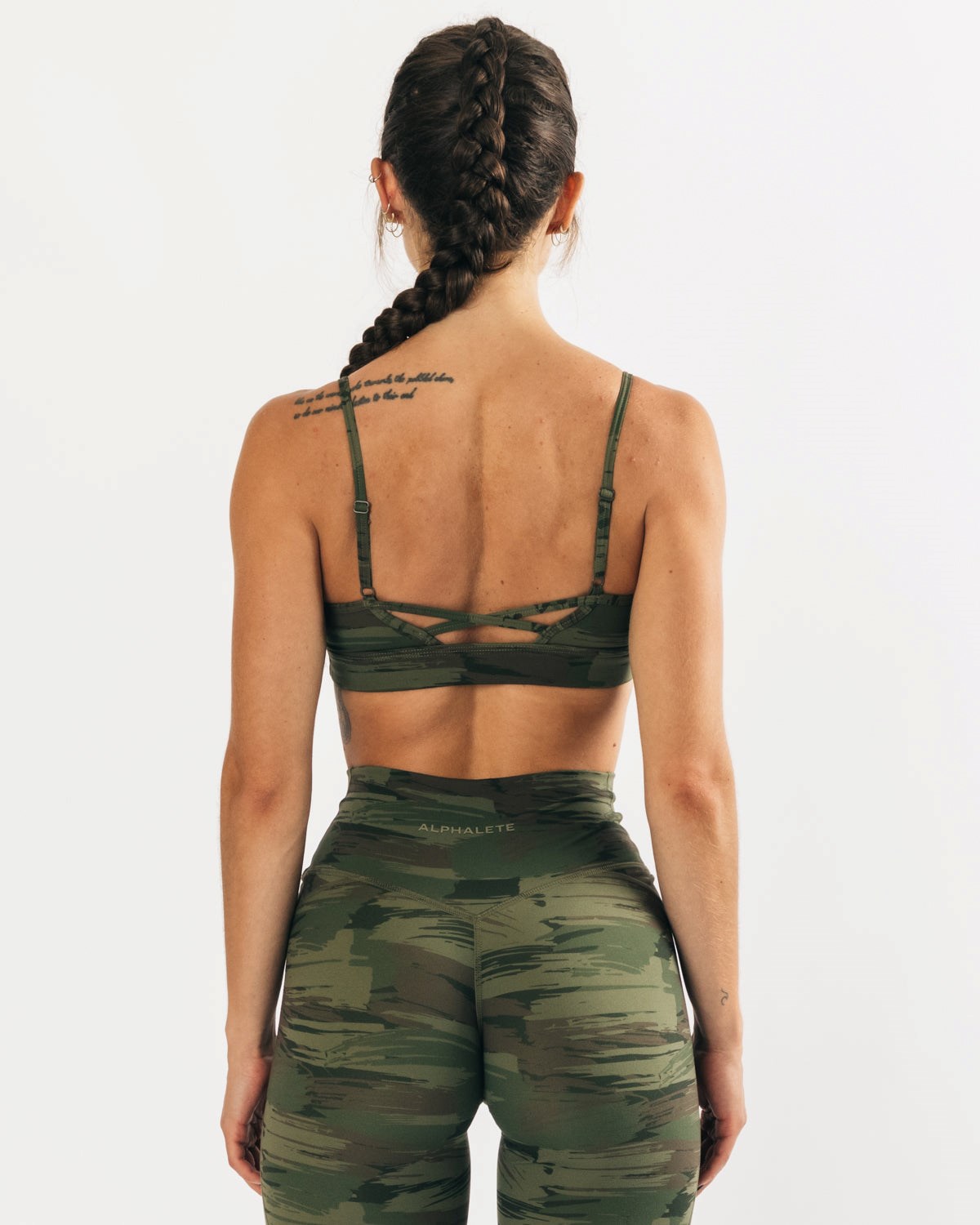 Olive Canvas Camo Alphalete Medium Impact Bra | VISZKF285