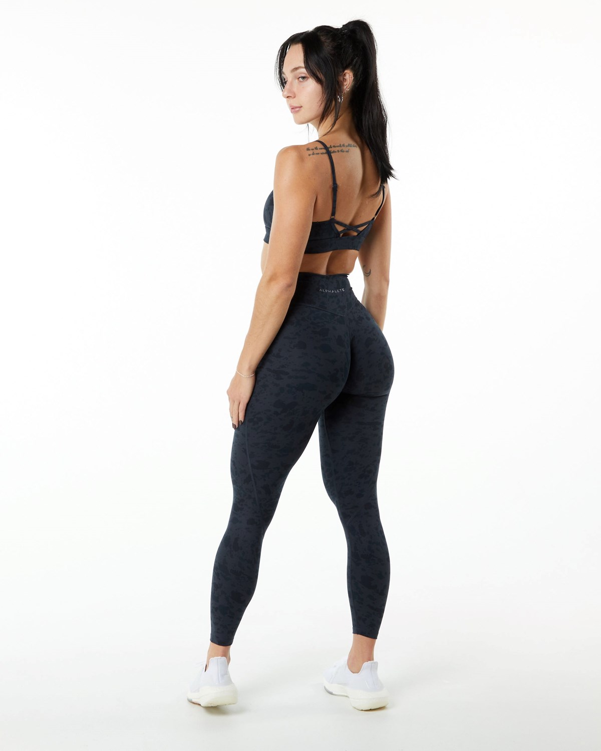 Pebble Print Black Alphalete Single Brushed Cross-Wrapped Legging | QRVBPC275