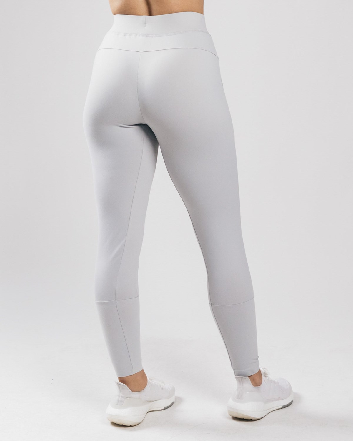 Silver Alphalete 4-Way Stretch Jogger | HIBTXW258