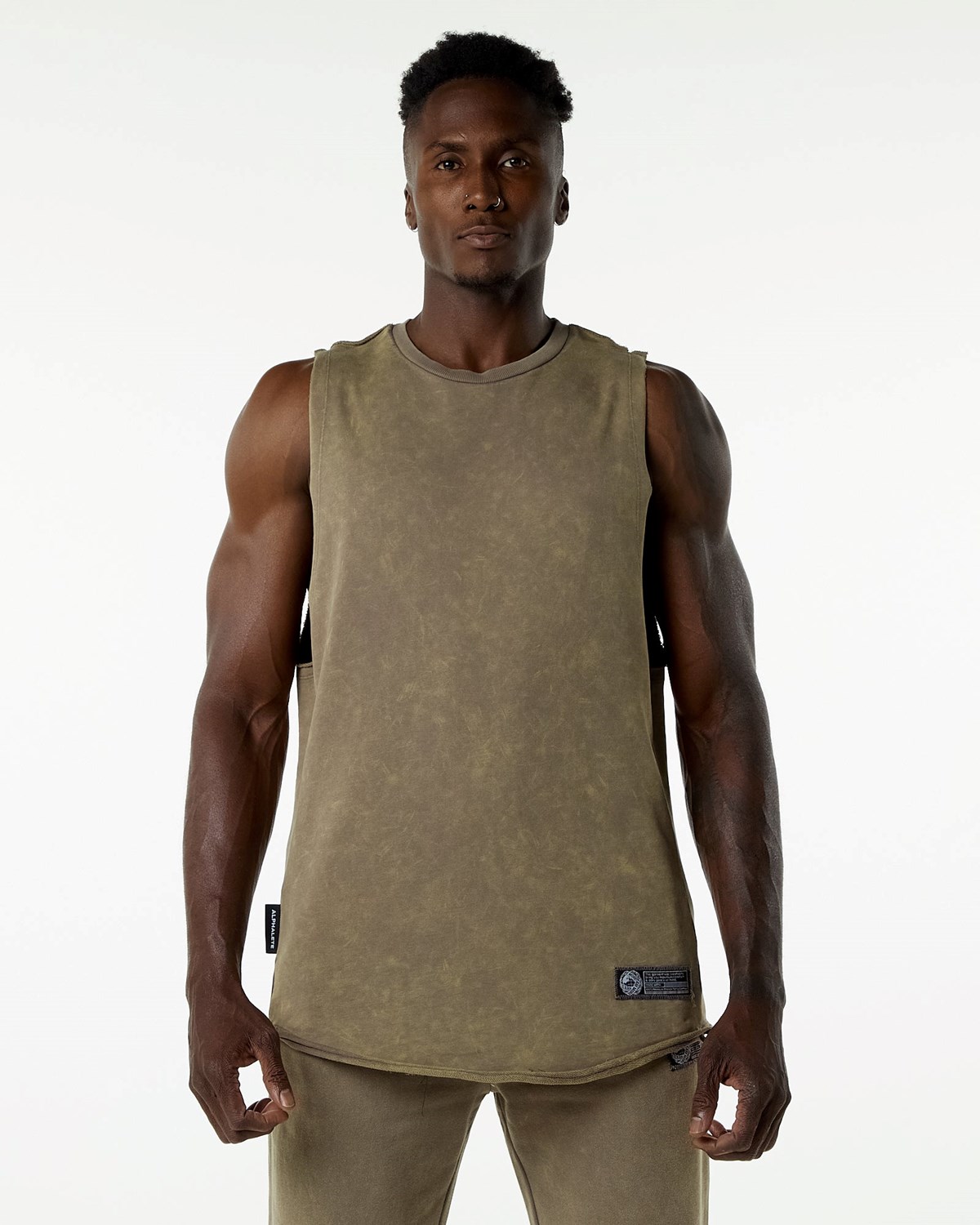 Smokey Quartz Alphalete Mid-Weight Washed Terry Cutoff | QTKAIX570