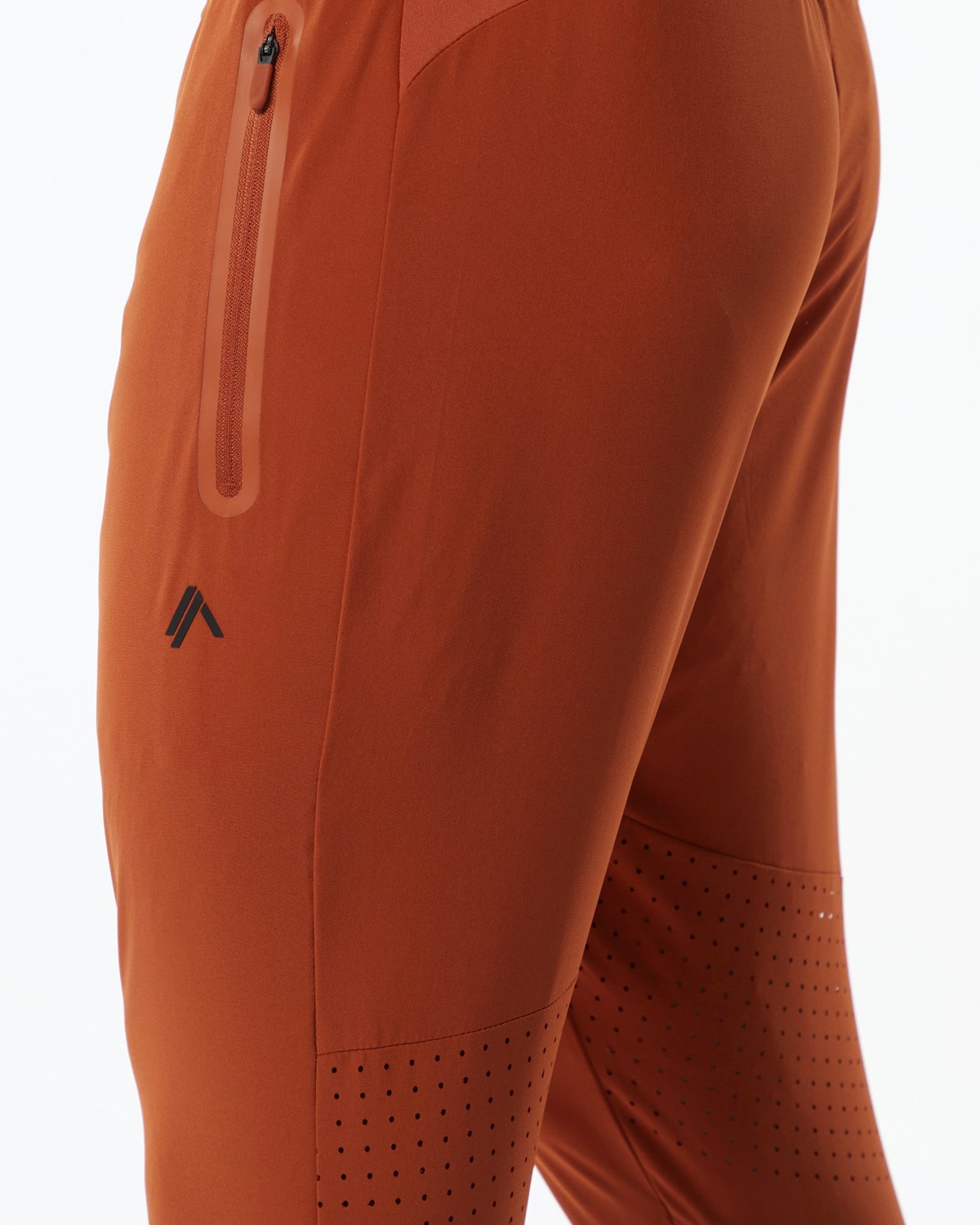 Sour Tangerine Alphalete Woven 4-Way Stretch 29