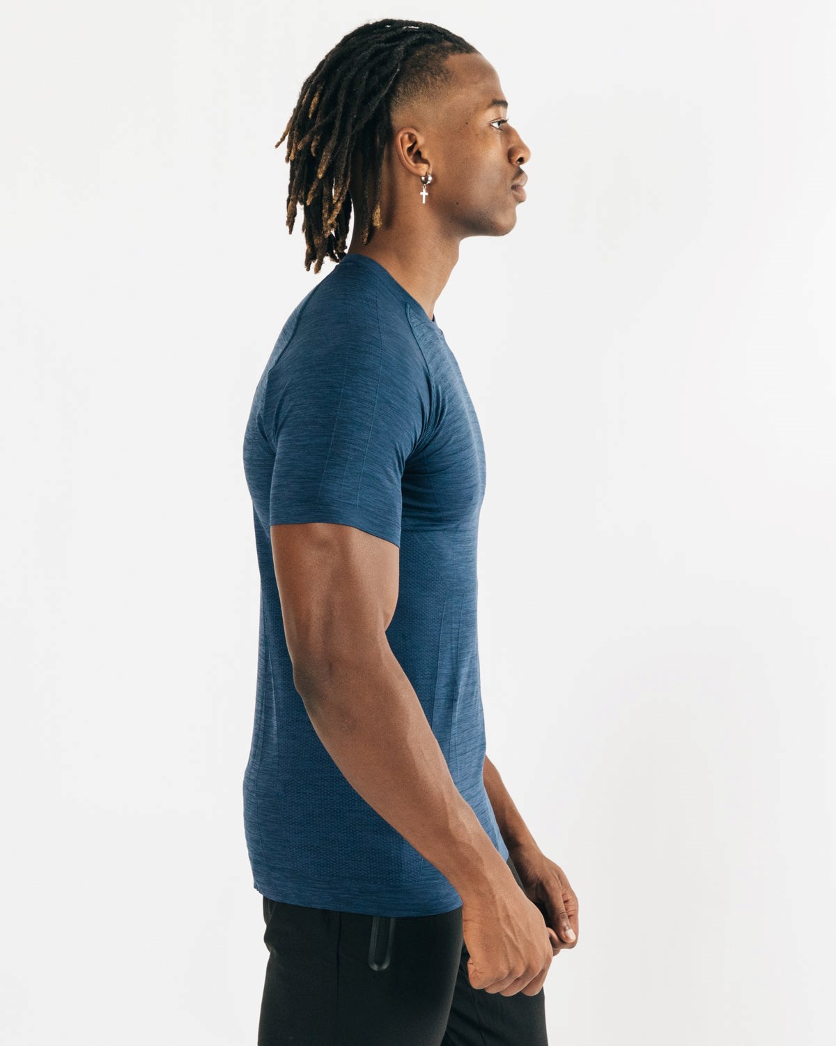 True Navy Alphalete High Performance Seamless Short Sleeve Tee | AVKCNP376