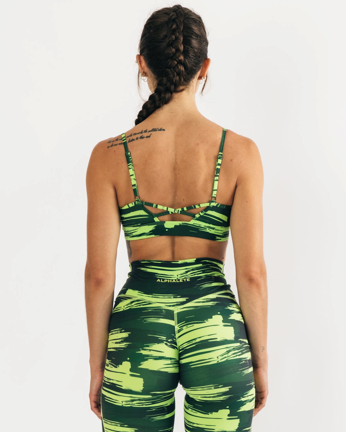 Volt Canvas Camo Alphalete Medium Impact Bra | TXDFYP857