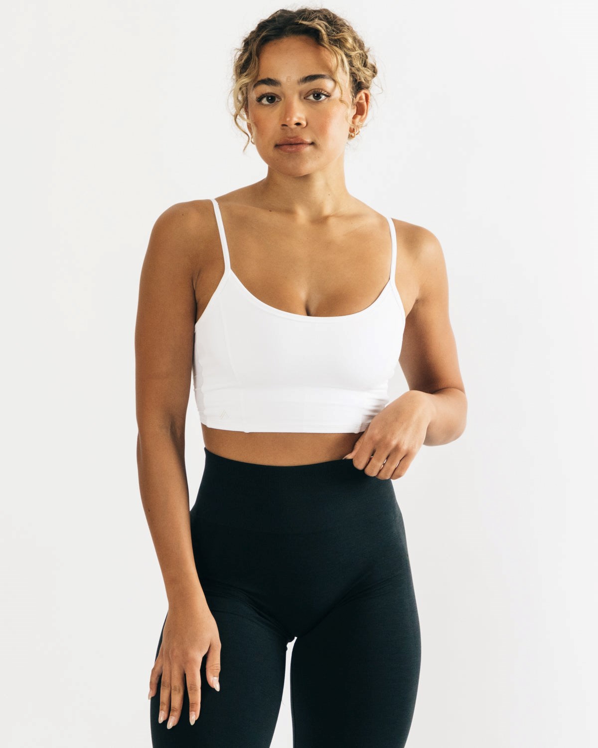 White Alphalete Fitted Cropped Tank | AESWVL479