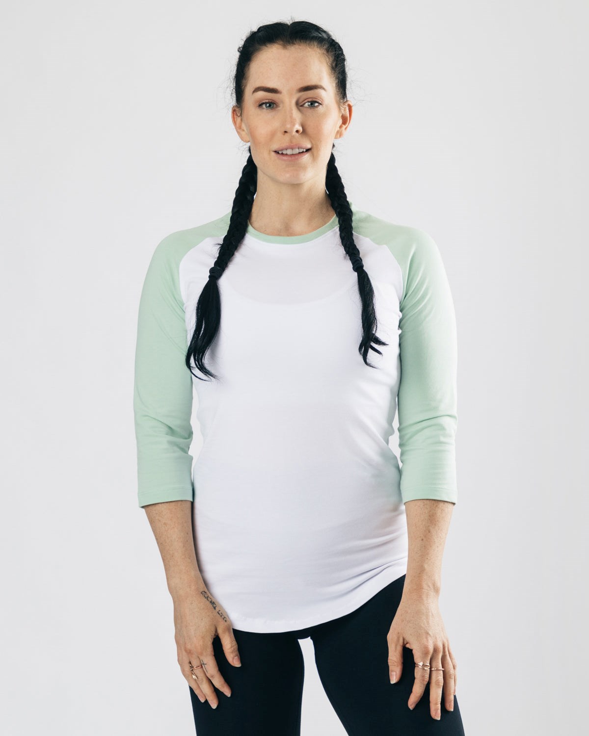 White Haven Alphalete Fitted Performance 3/4 Sleeve | LNVOHY948